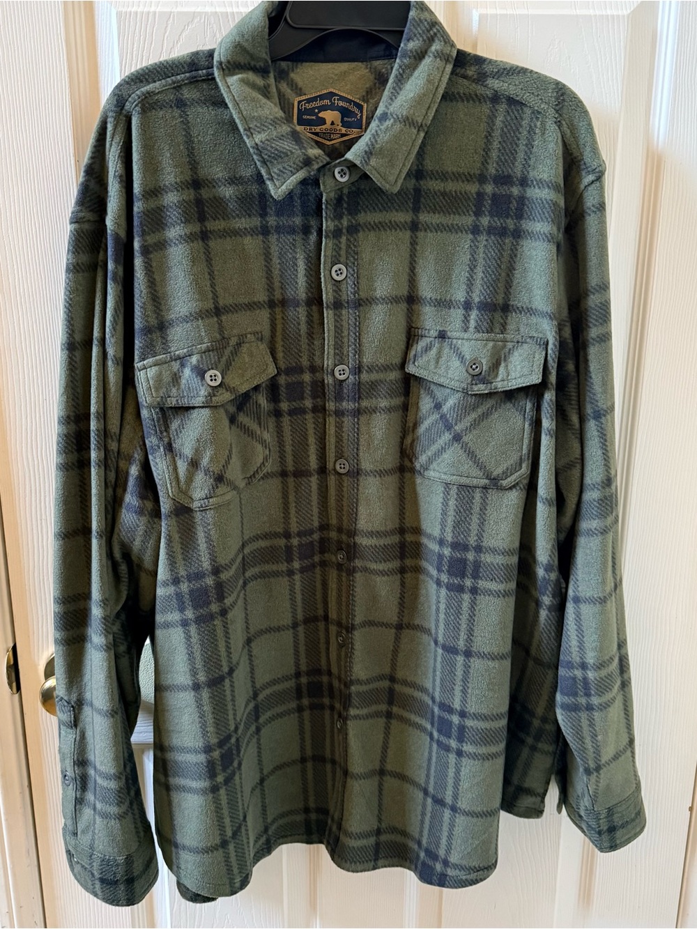 Freedom Foundry Men's Olive Green Plaid Shirt/Jacket